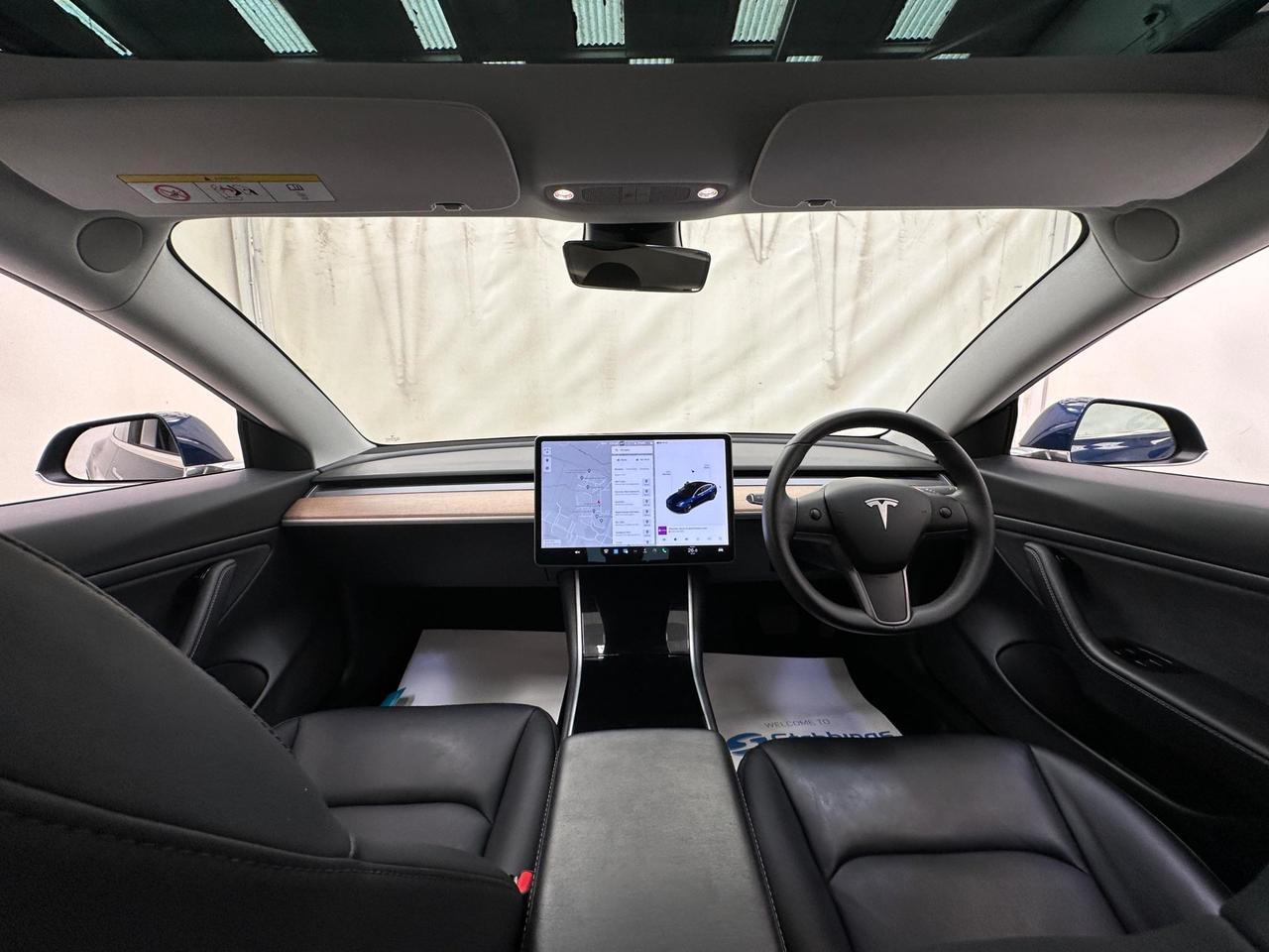 Tesla Model 3 AK20CWM