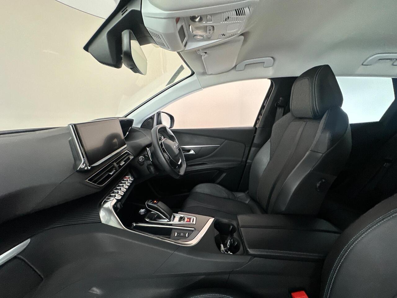 Peugeot 3008 VK71HYZ