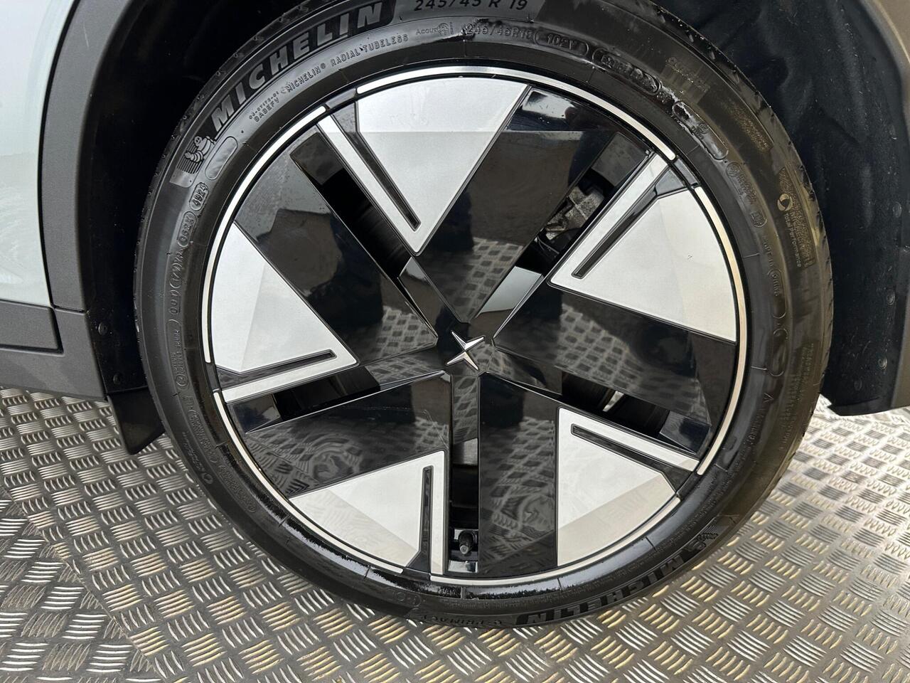 Polestar Polestar 2 OV25CLZ
