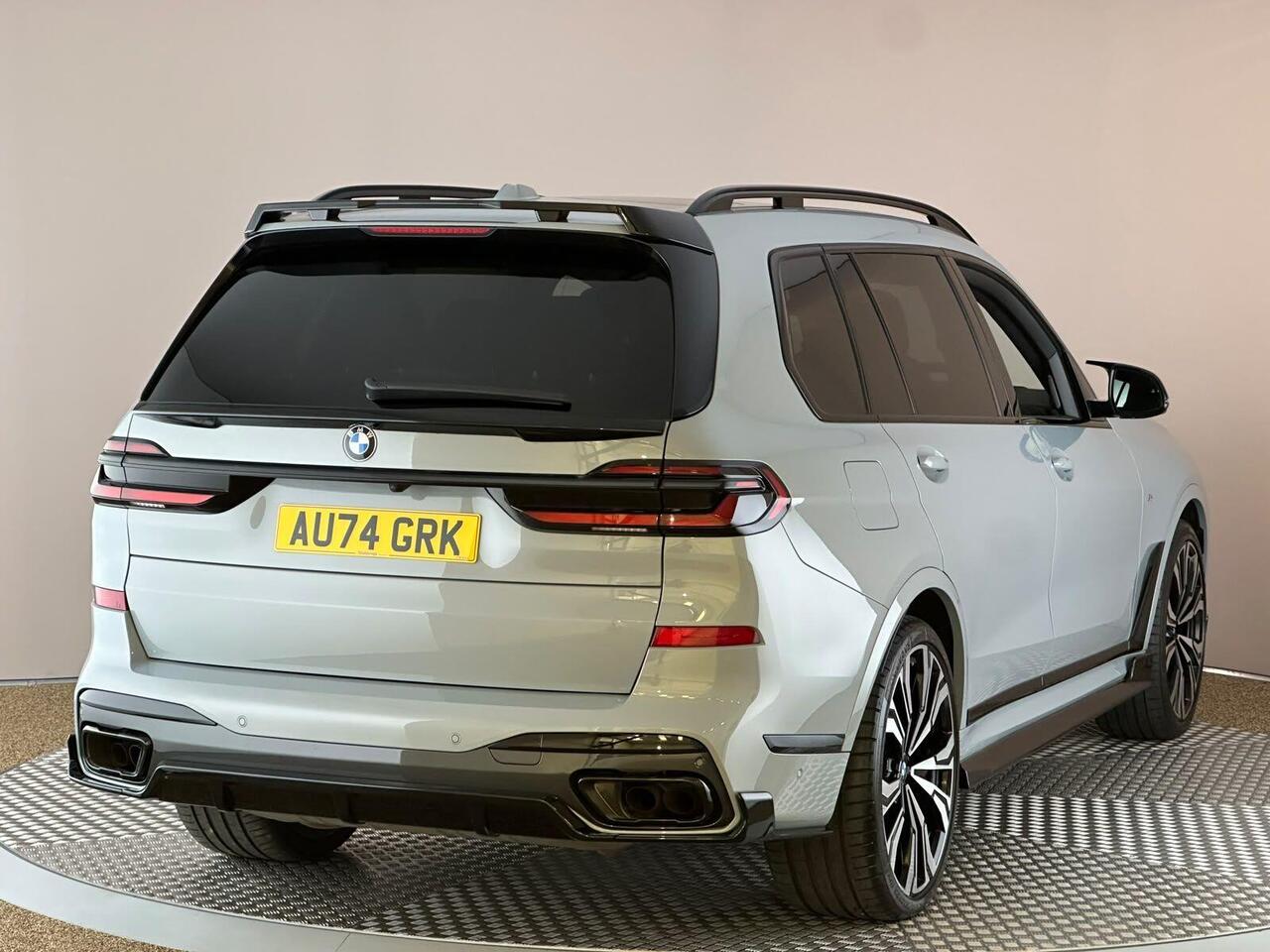 BMW X7 AU74GRK