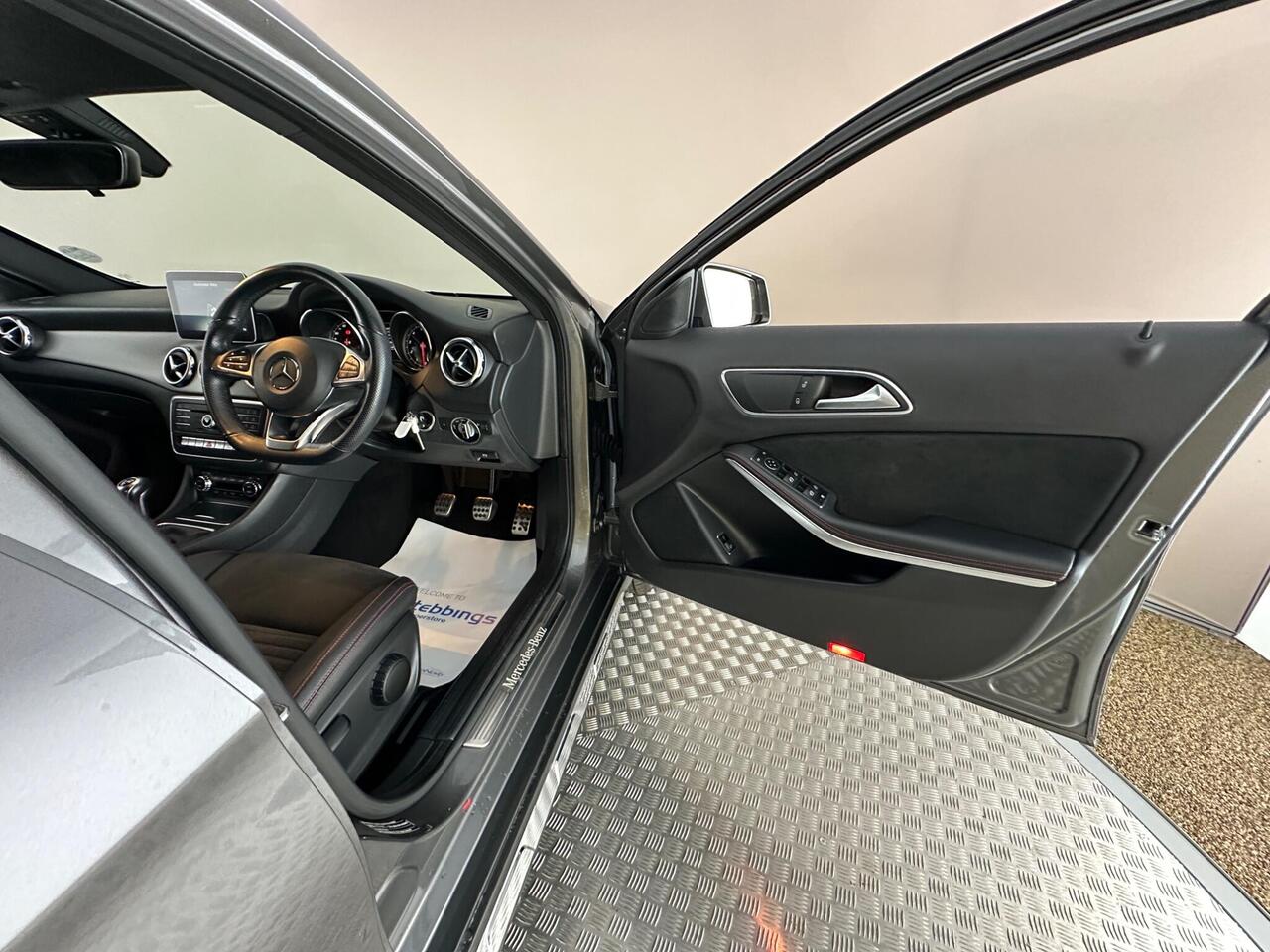 Mercedes-Benz GLA SP68OND