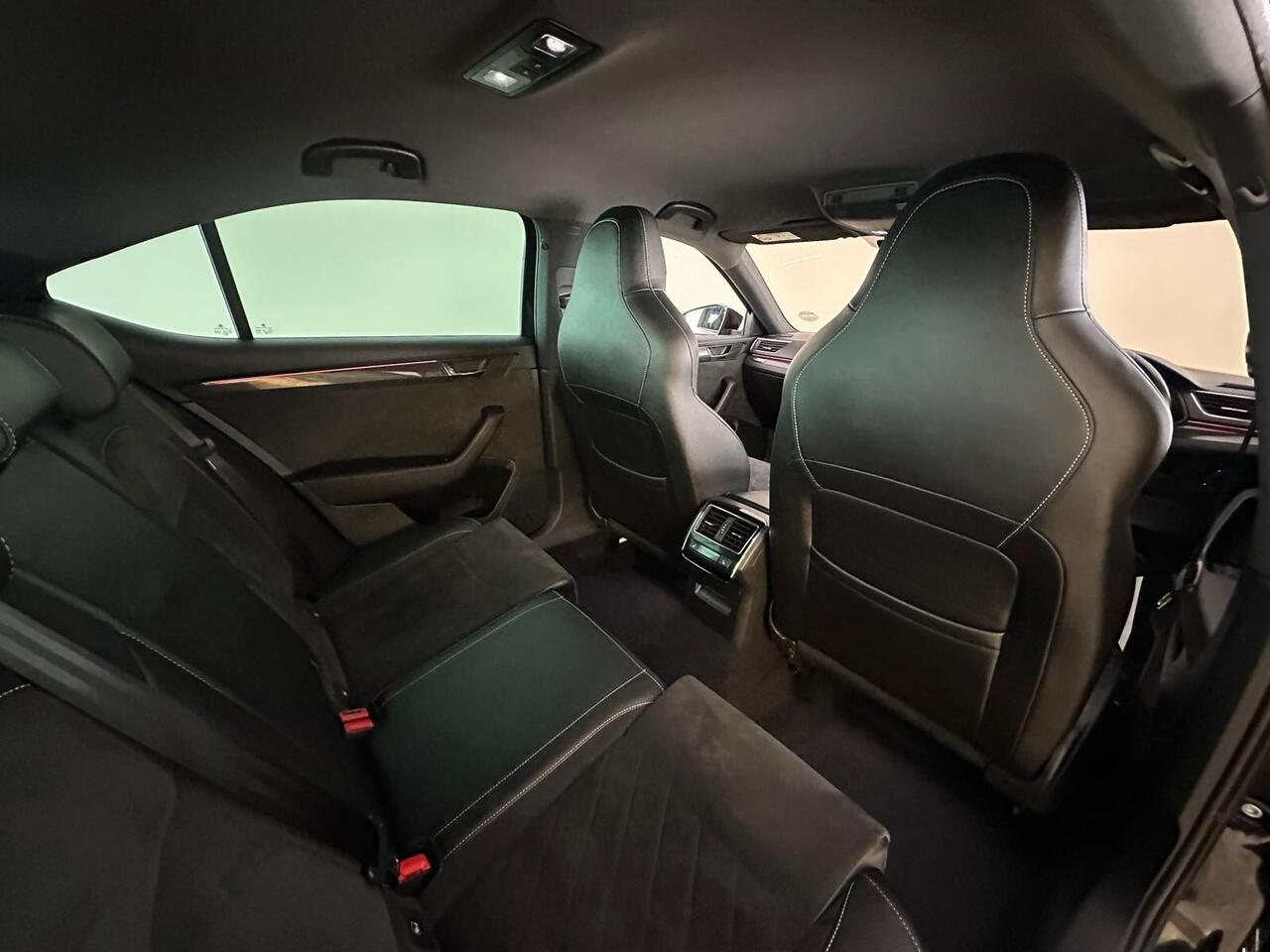 Skoda Superb AX17GDE