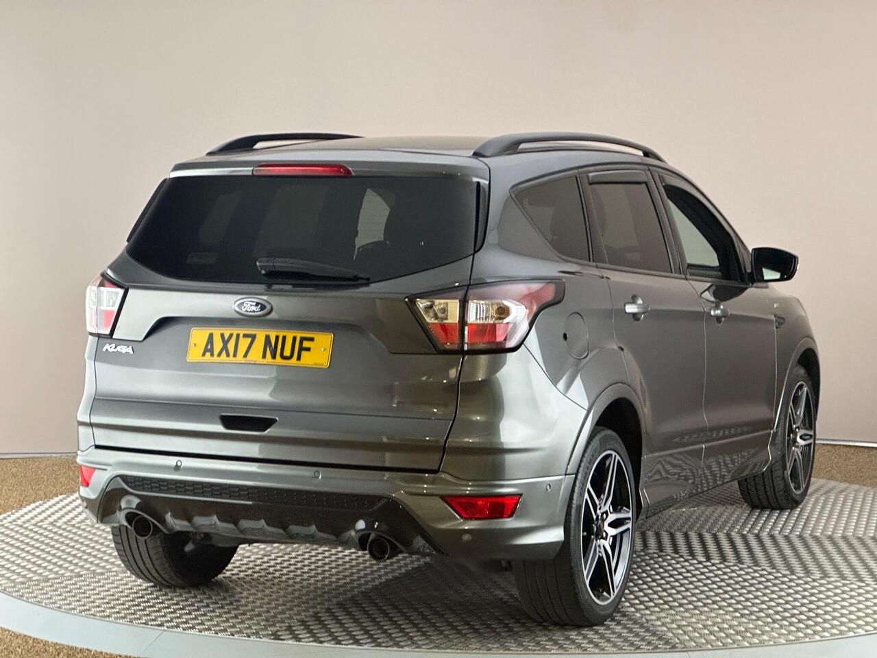 Ford Kuga AX17NUF