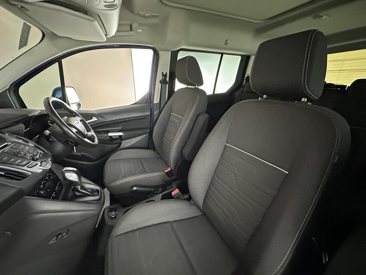 Ford Grand Tourneo Connect PF66OHX