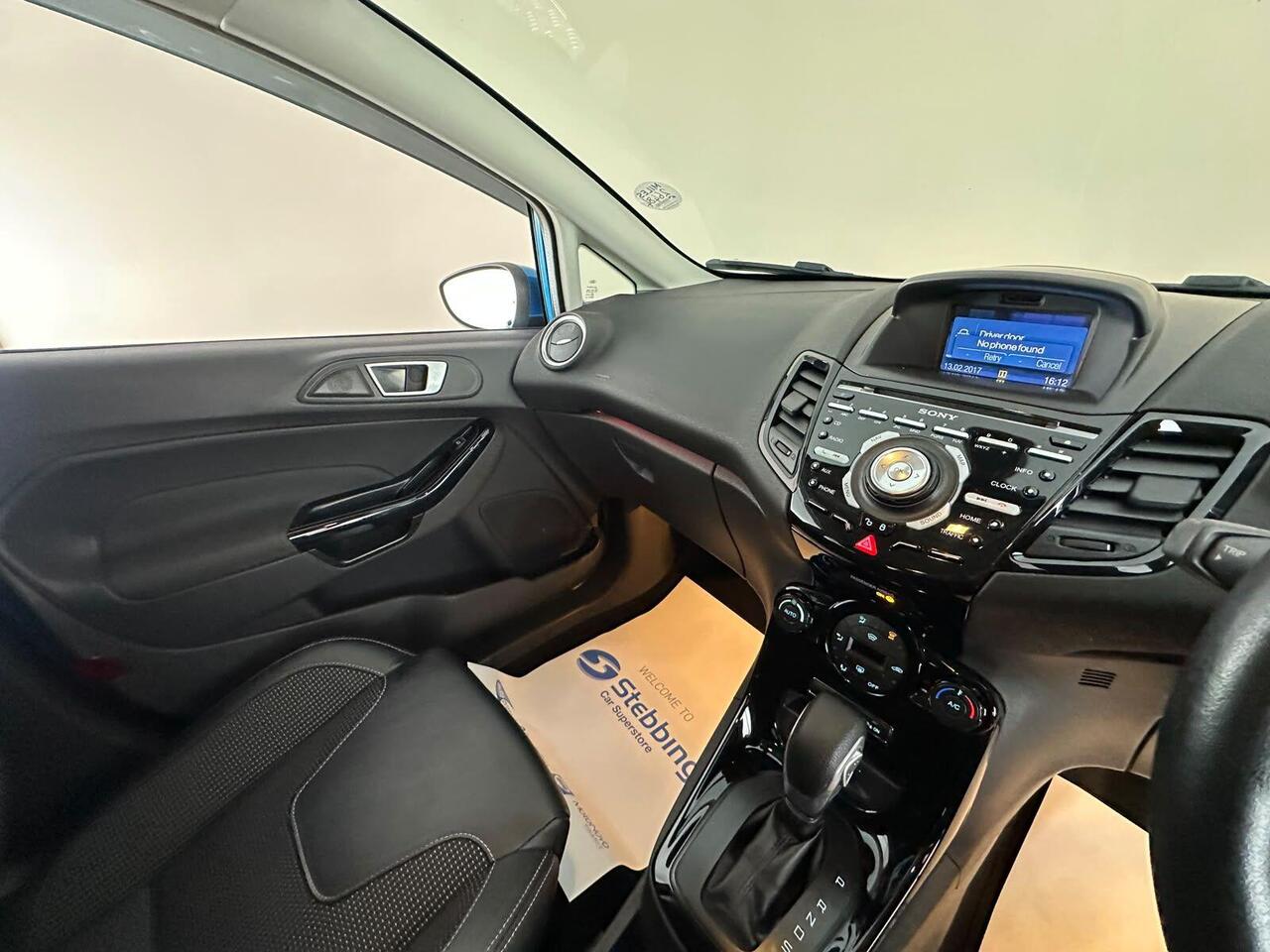 Ford Fiesta WV16OGW