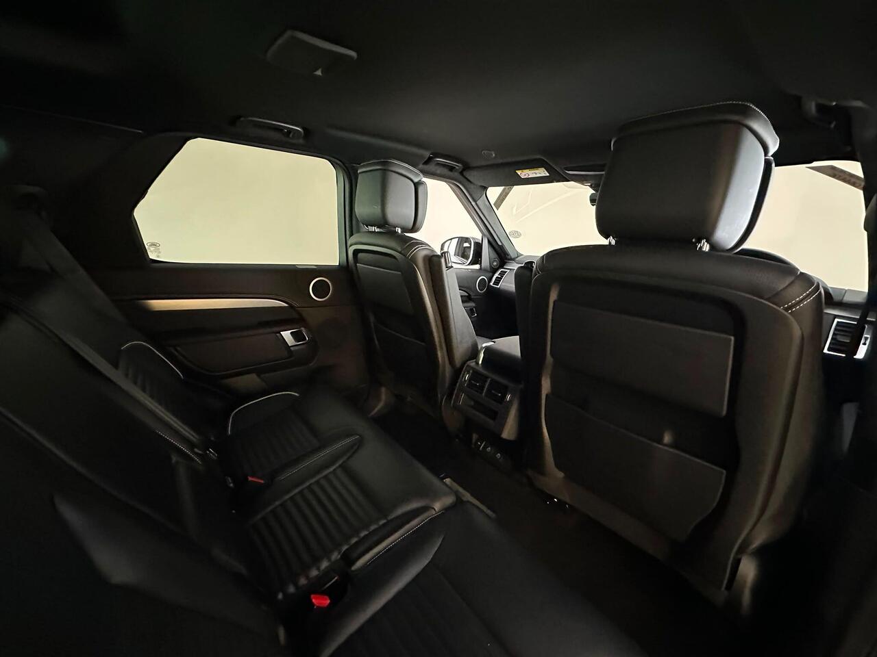 Land Rover Discovery NJ24ELH