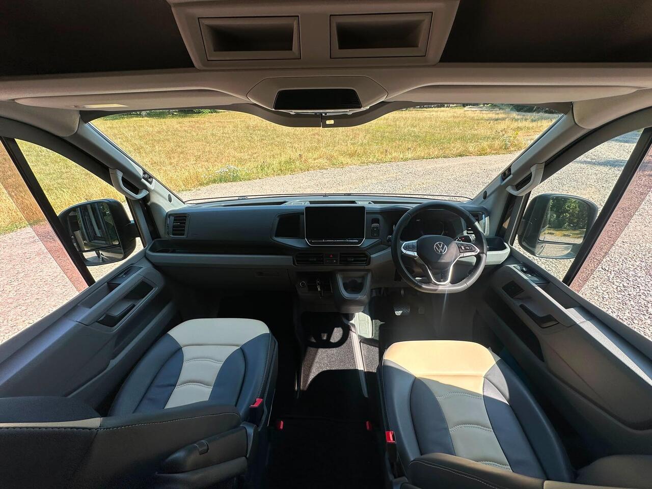 Volkswagen Crafter DX26ZHU