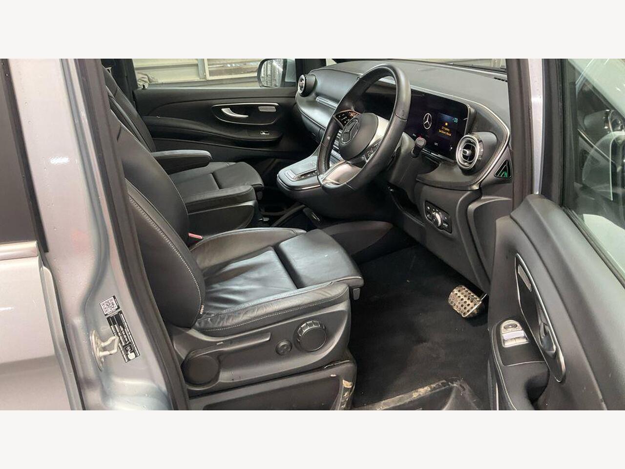 Mercedes-Benz V Class KR25YRO