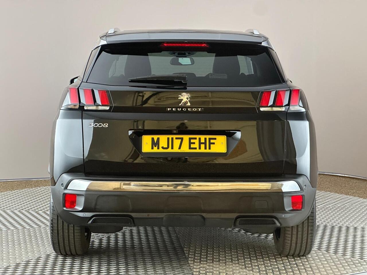 Peugeot 3008 MJ17EHF