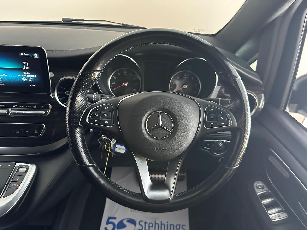 Mercedes-Benz V Class WA72UGG