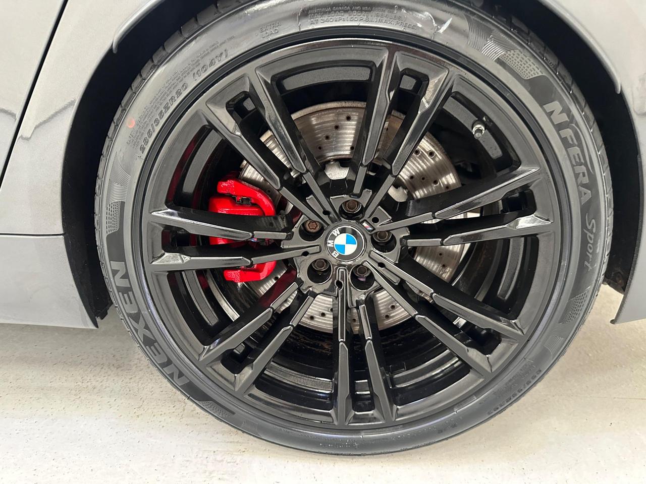 BMW M5 FB21XCK