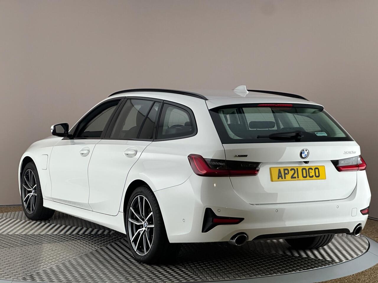 BMW 3 Series AP21OCO