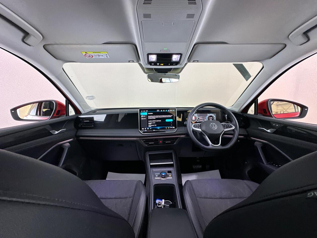 Volkswagen Tiguan KS25NXD