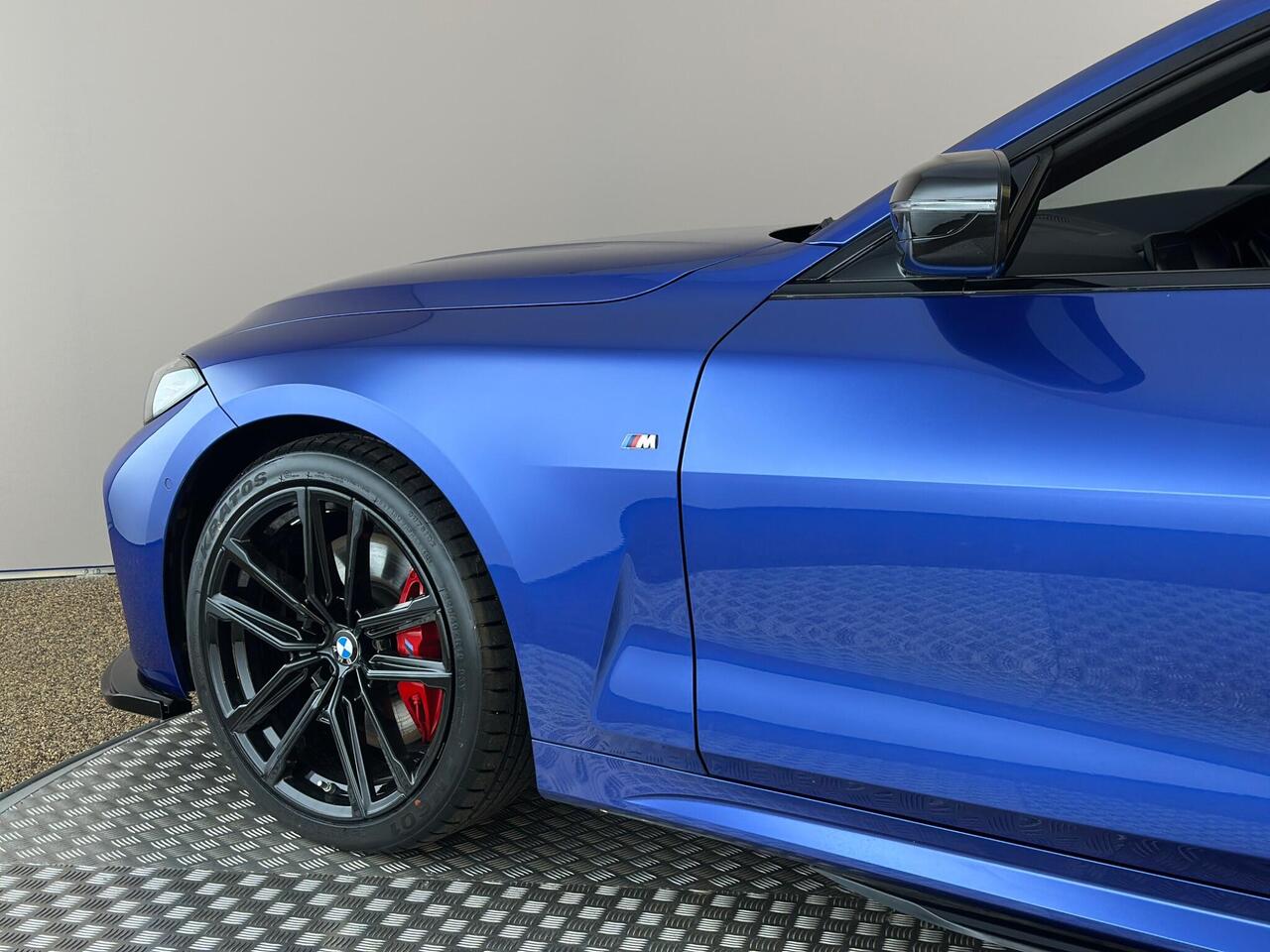 BMW 4 Series AO71XUM