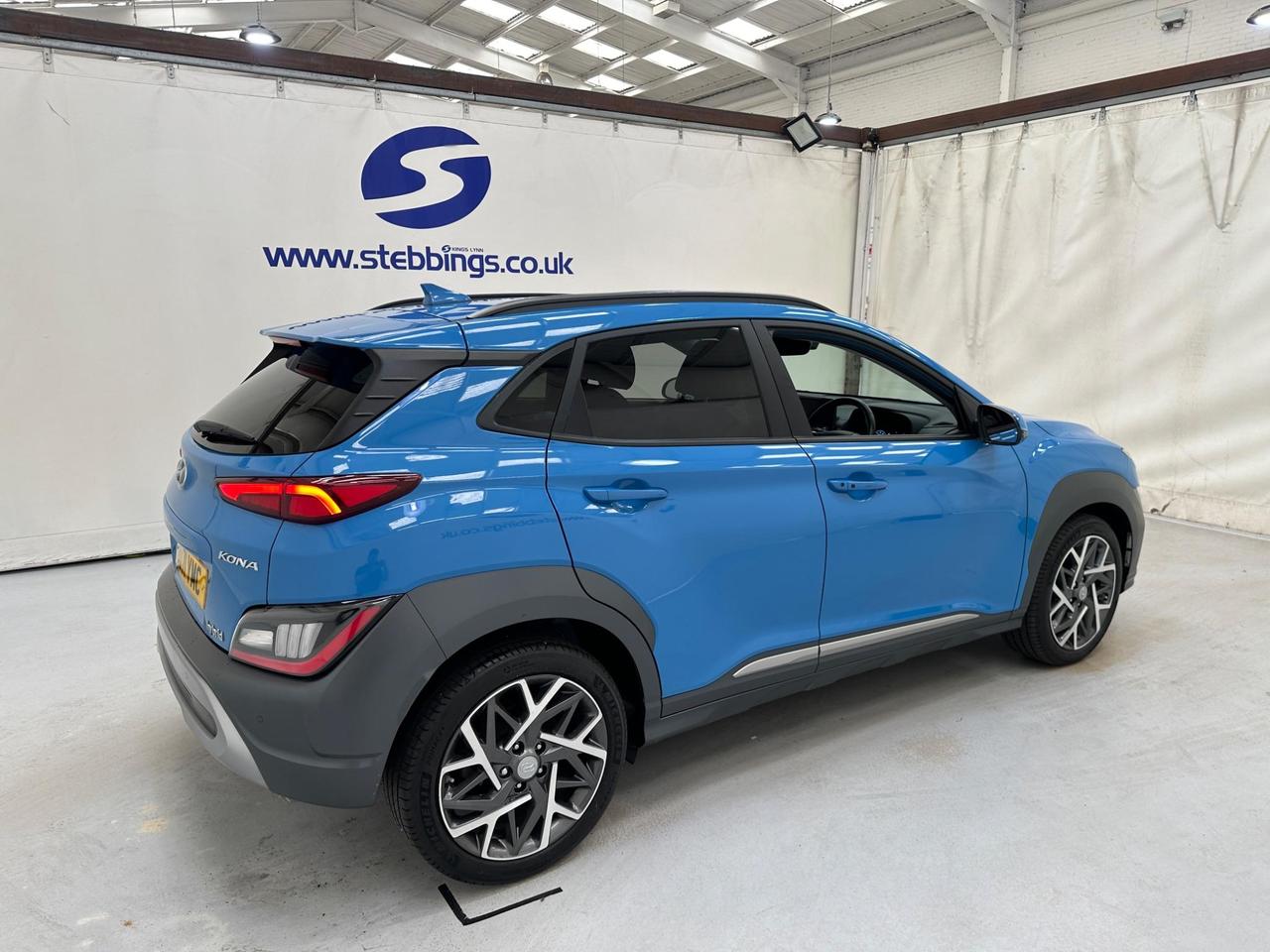Hyundai KONA DU71YMC