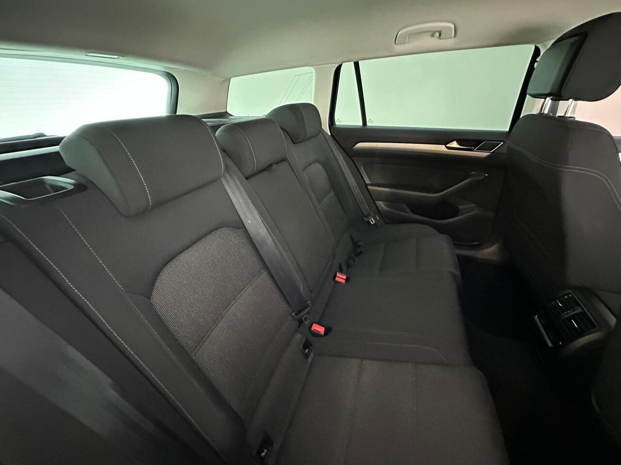 Volkswagen Passat WO19GZU