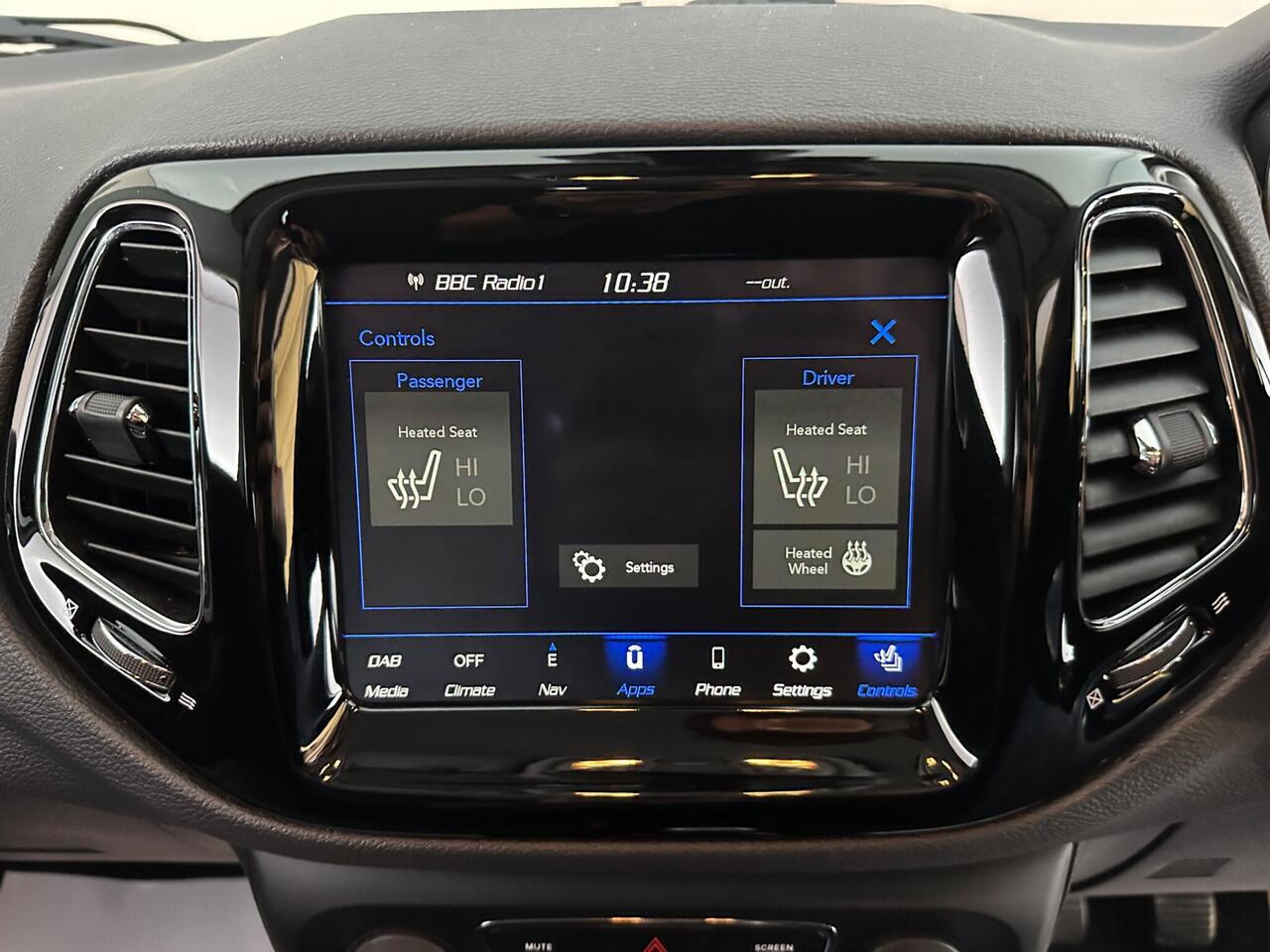 Jeep Compass SF68UMV