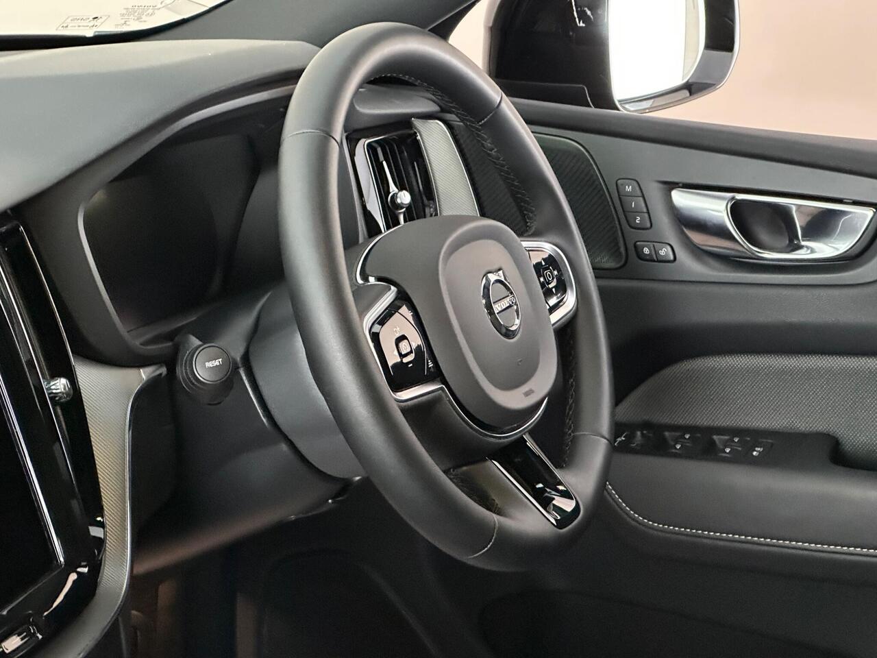 Volvo XC60 WG72PXY