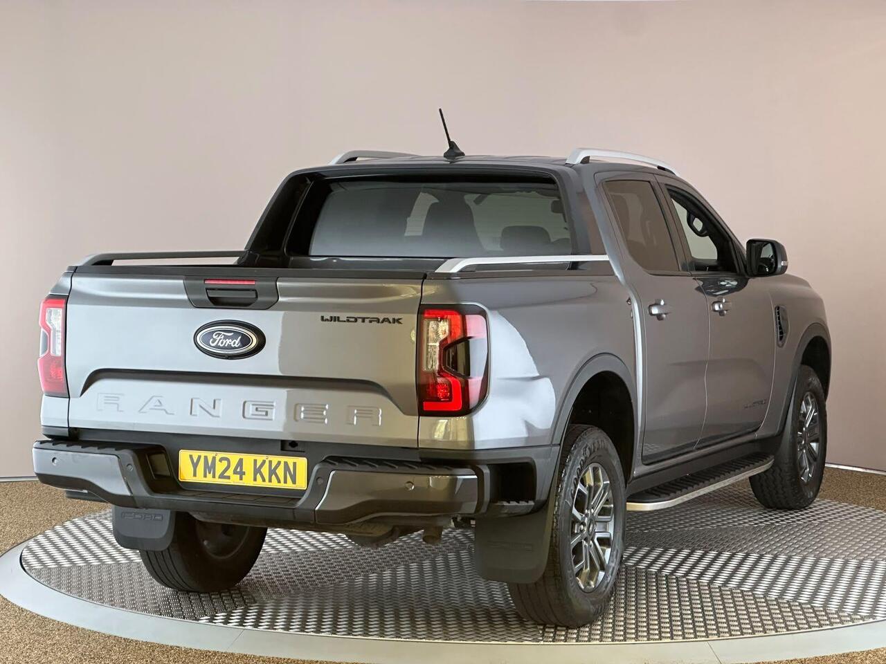 Ford Ranger YM24KKN