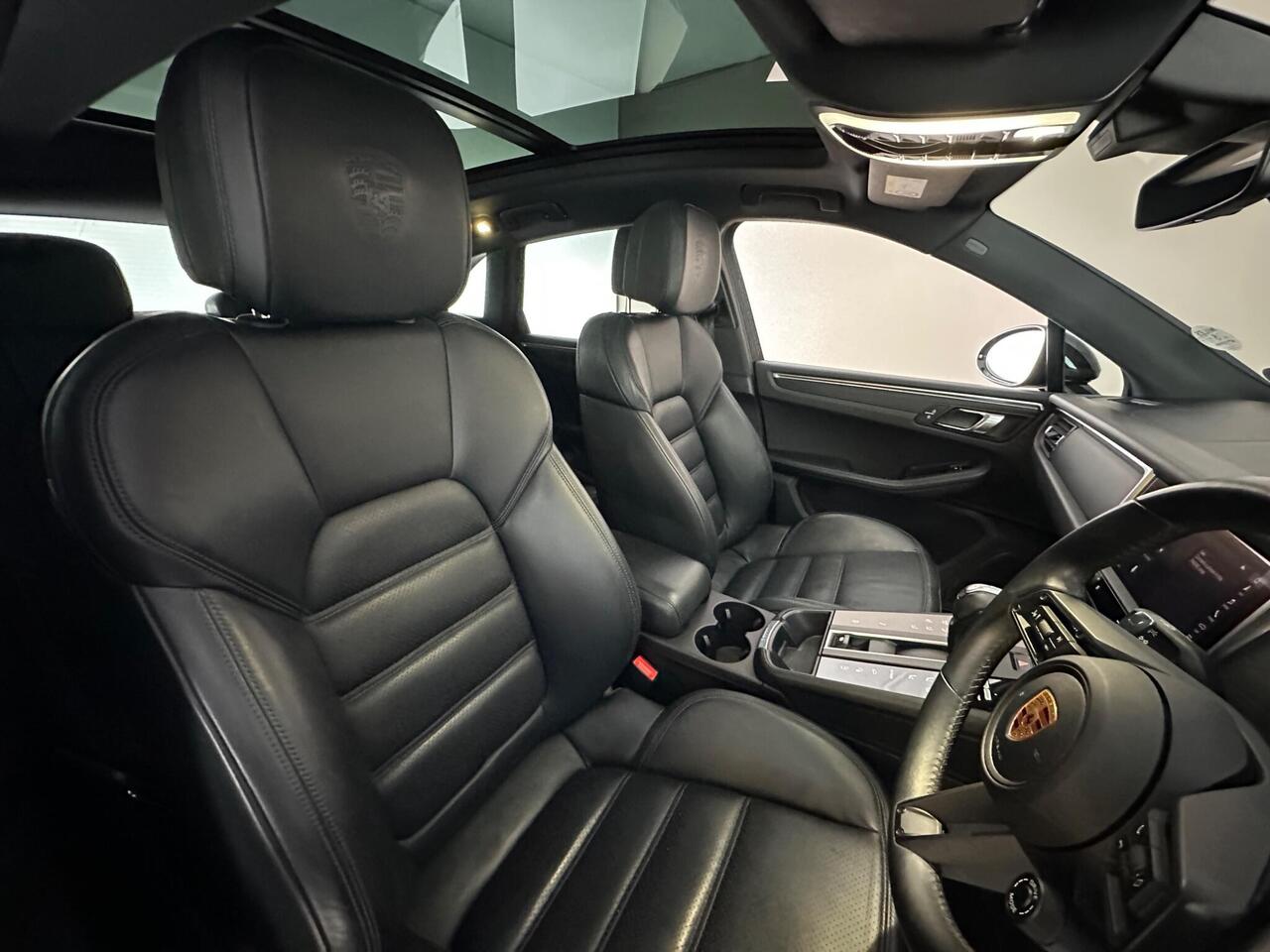 Porsche Macan AP72WGZ