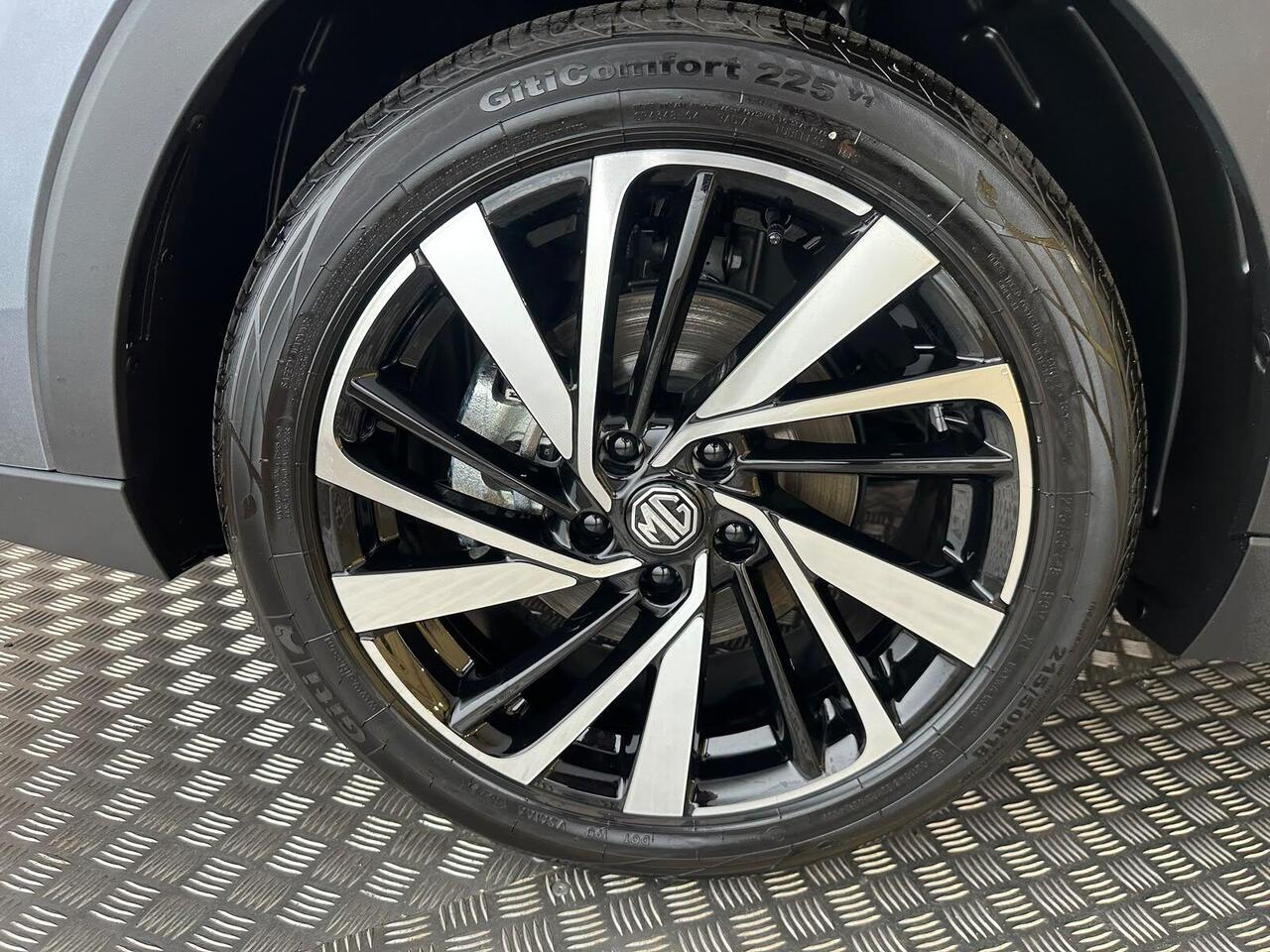 MG MG ZS CF75NZV