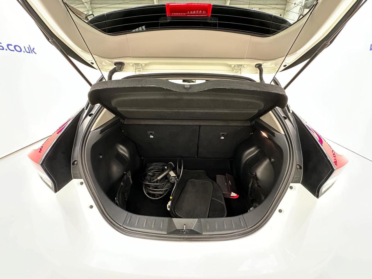 Nissan Leaf VO20YMK