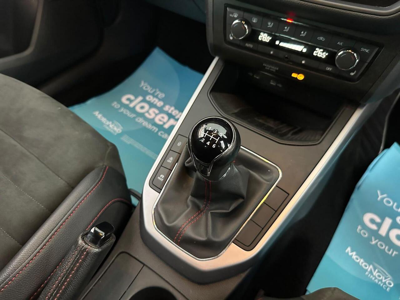 SEAT Arona NX70XOY