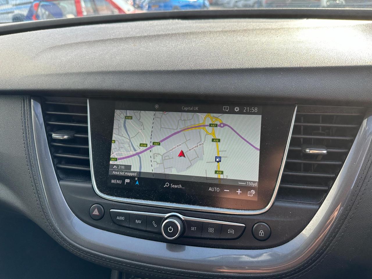 Vauxhall Grandland X DT69YHN