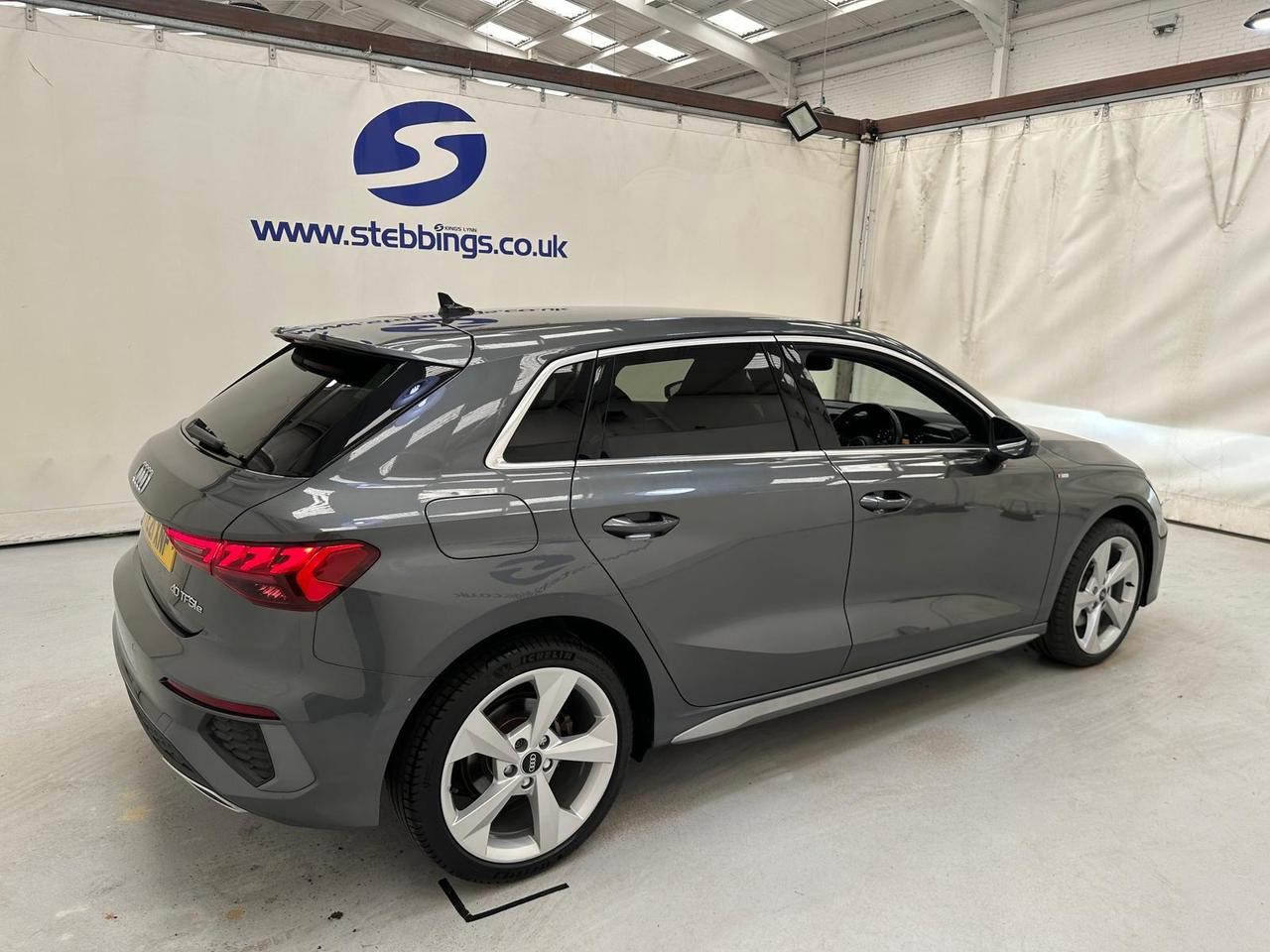 Audi A3 YE21XNF