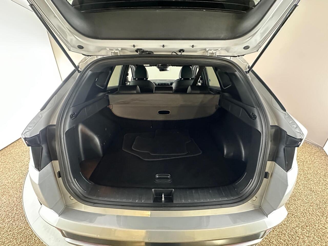 Hyundai TUCSON YR71NNJ