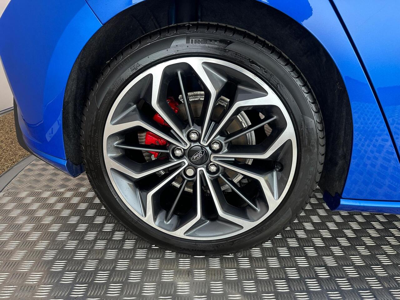 Ford Focus NX73JRZ