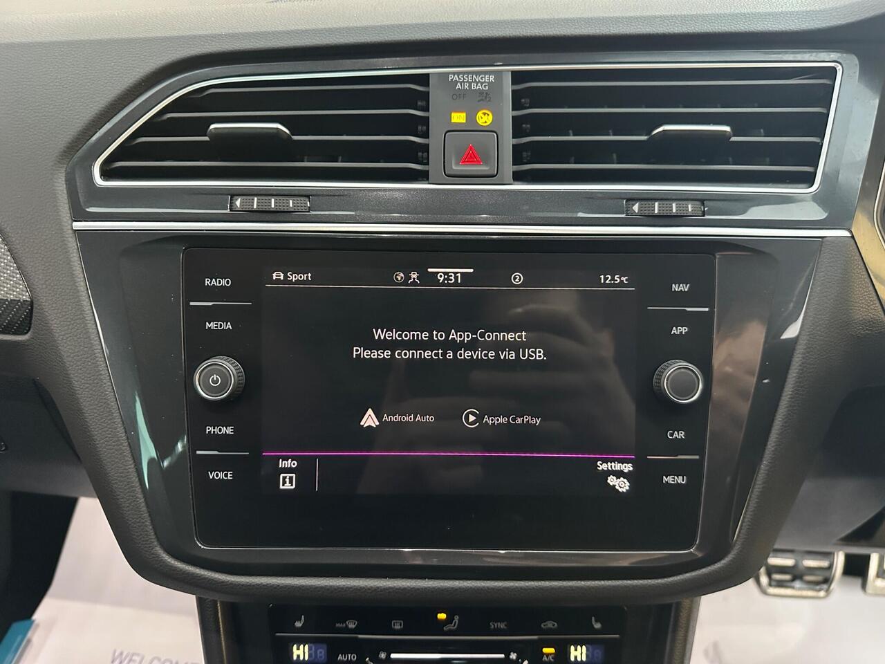 Volkswagen Tiguan VO24XRH