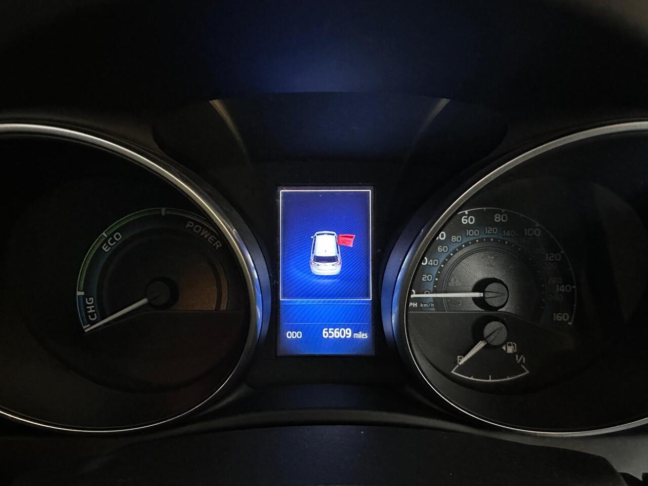 Toyota Auris LX17KXH