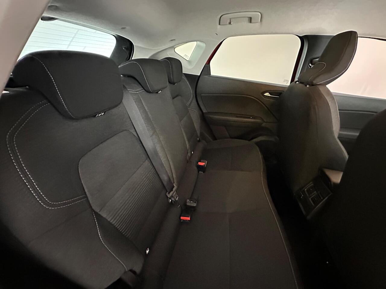 Renault Captur YC70WFO