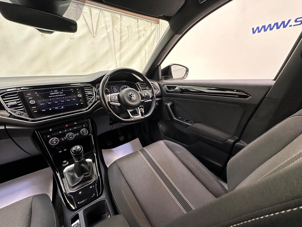 Volkswagen T-Roc VE21ZBG