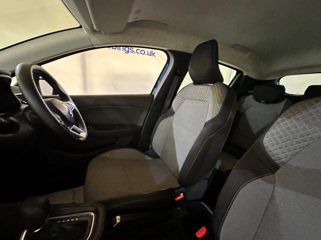 Renault Clio YJ24JPN