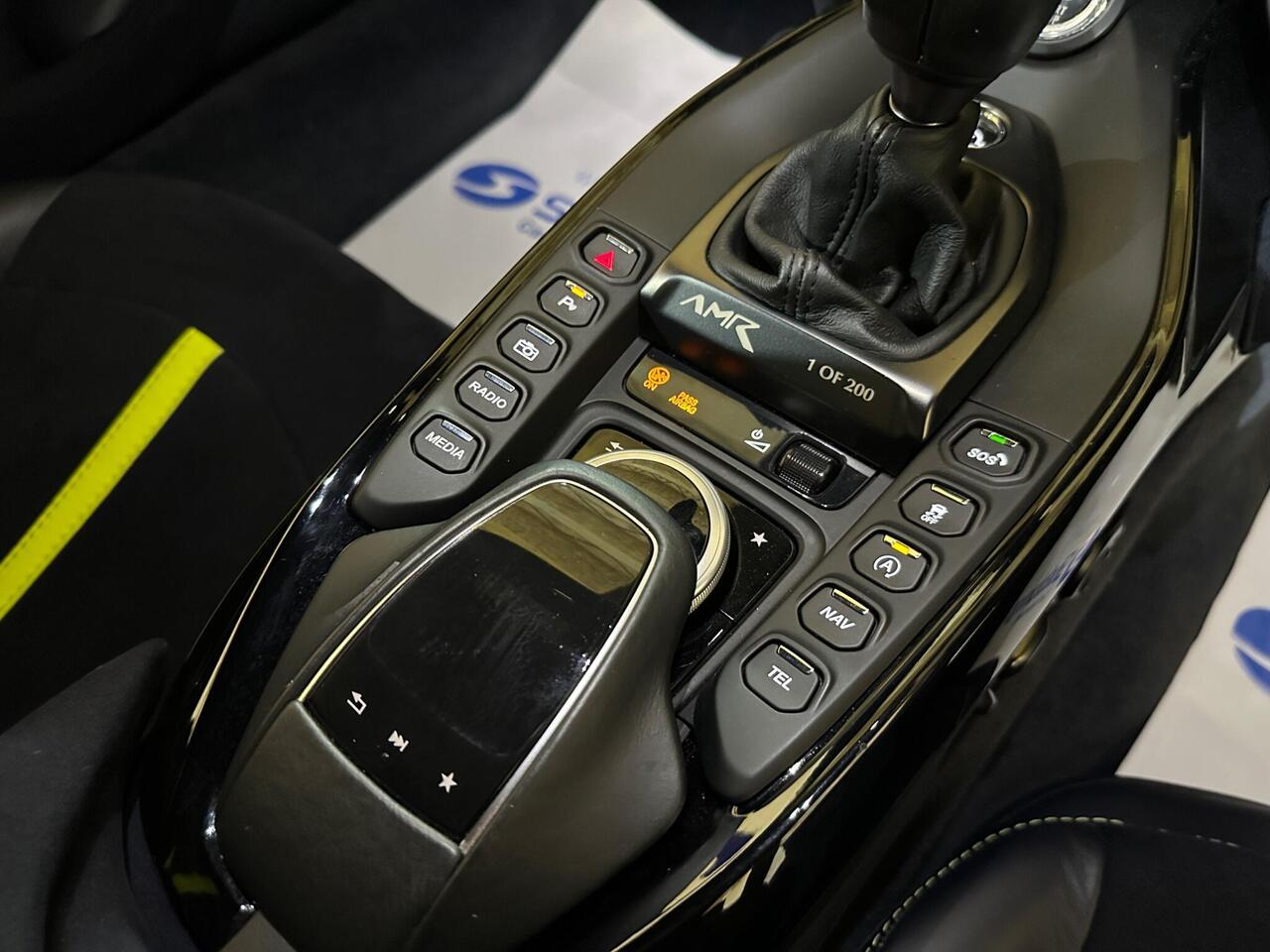 Aston Martin Vantage MV20UZG