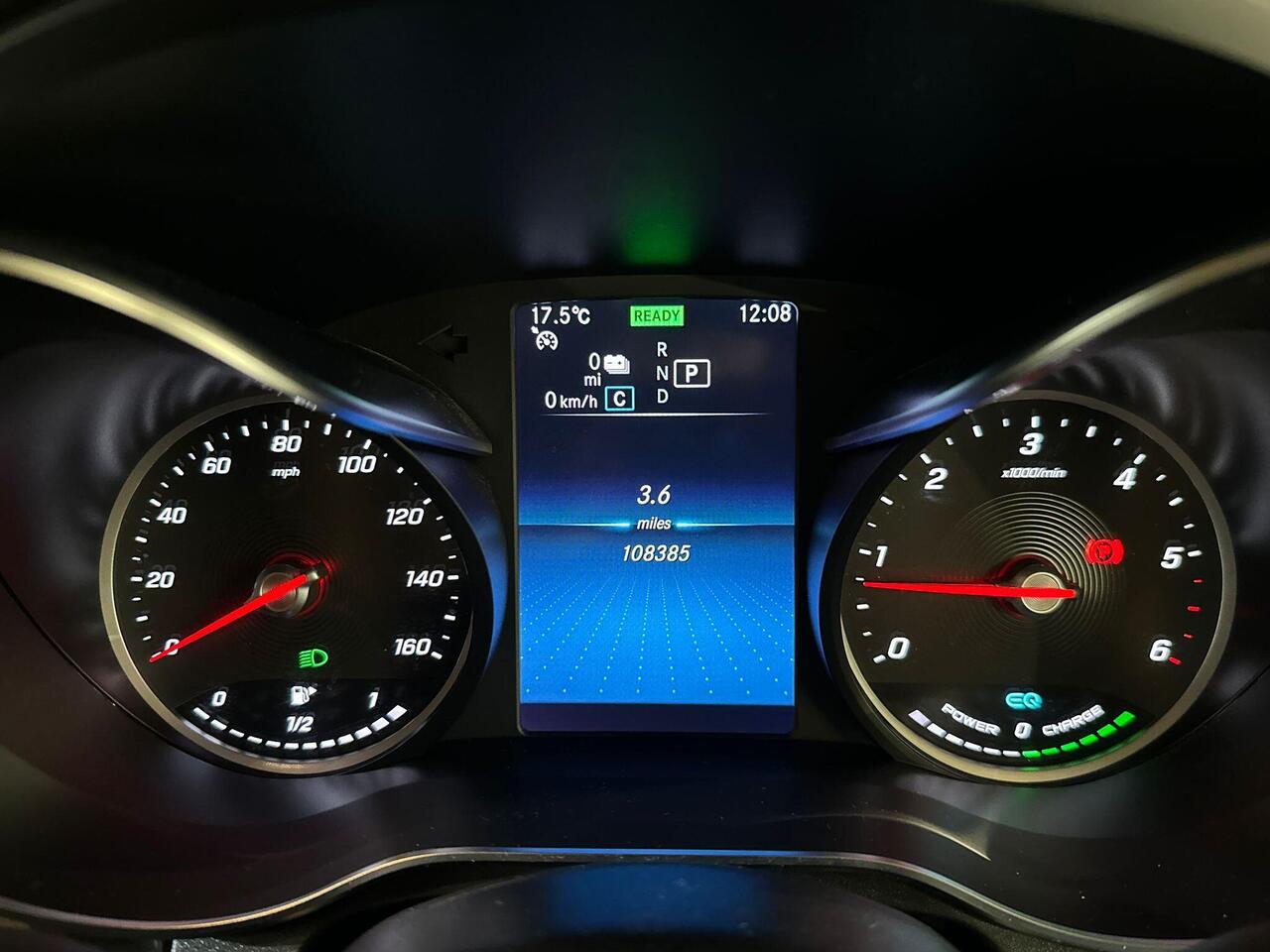 Mercedes-Benz GLC FY22YXX