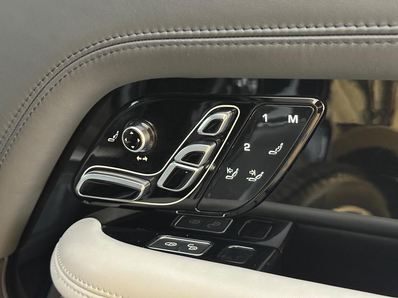 Land Rover Range Rover EY19OJA