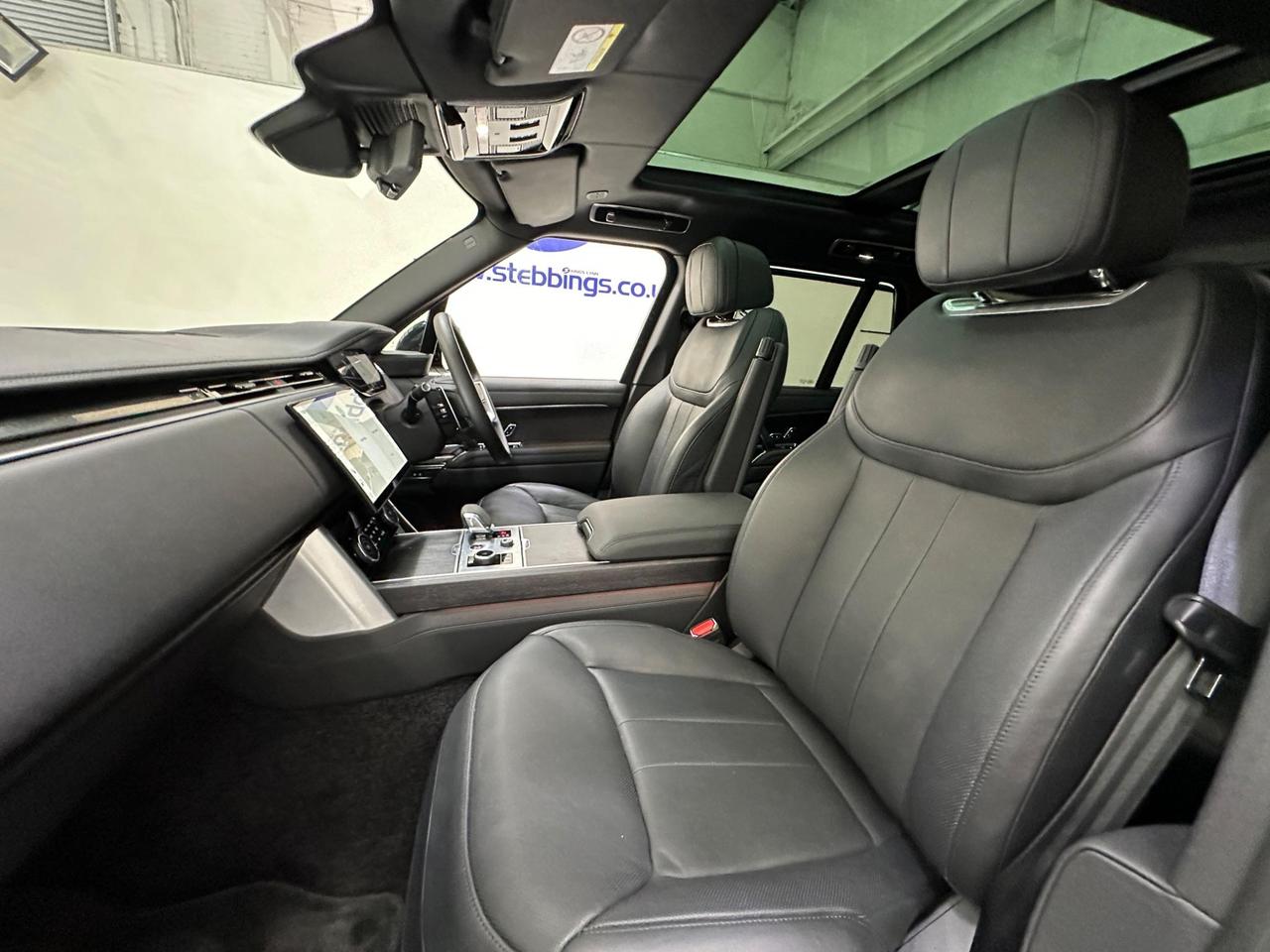 Land Rover Range Rover YE73JZF