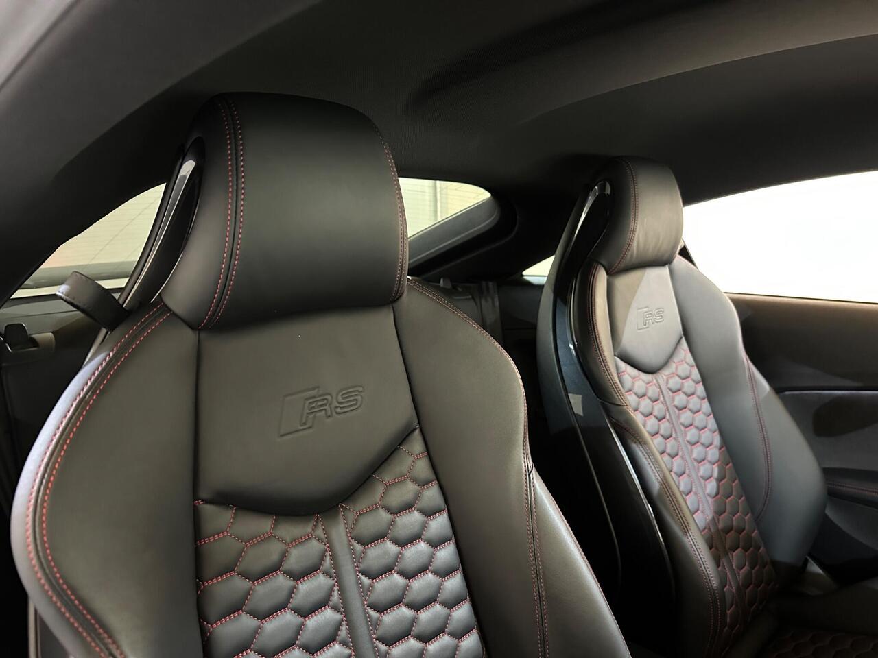 Audi TT RS RY19NZZ