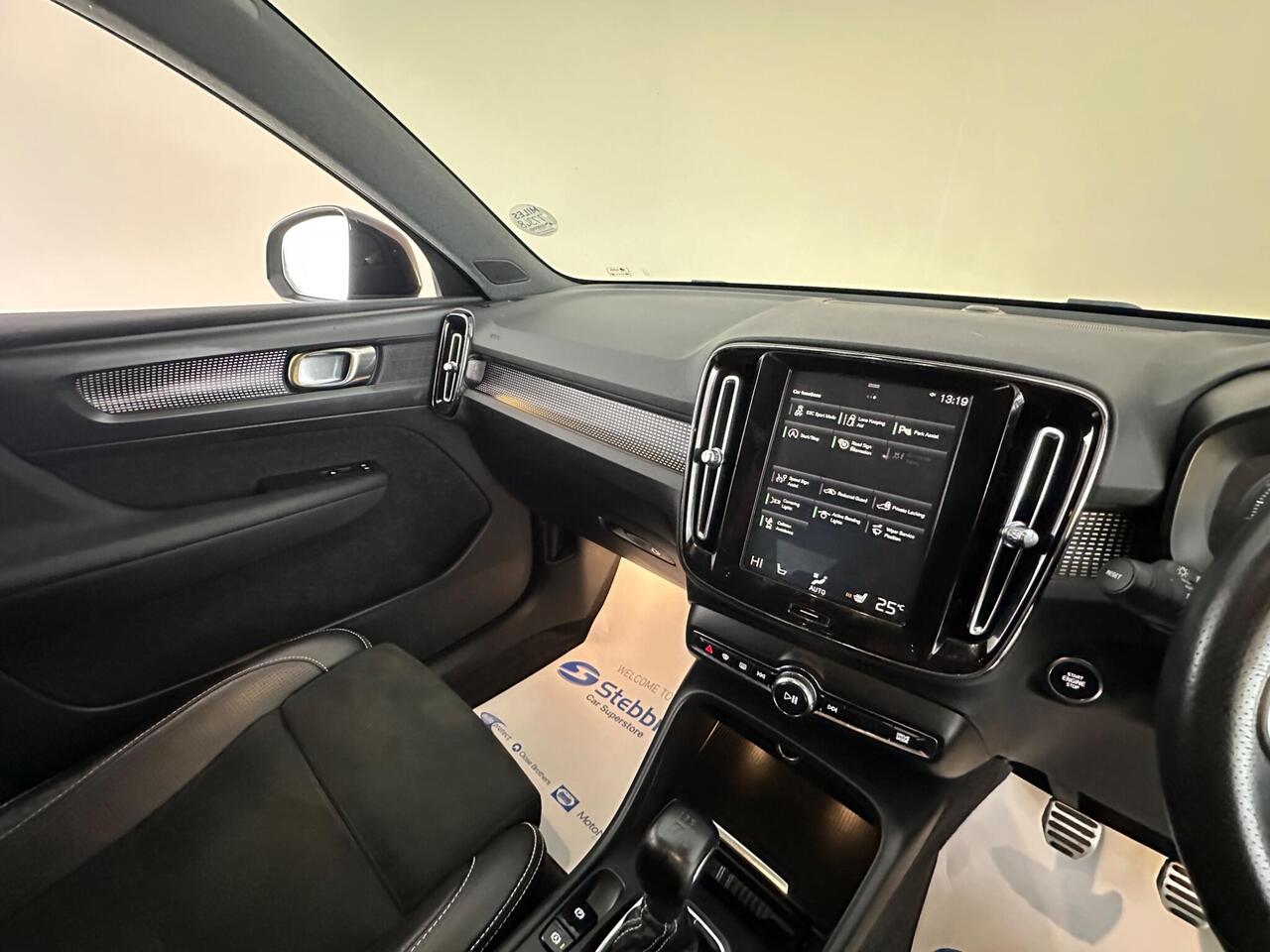 Volvo XC40 GF69JXR