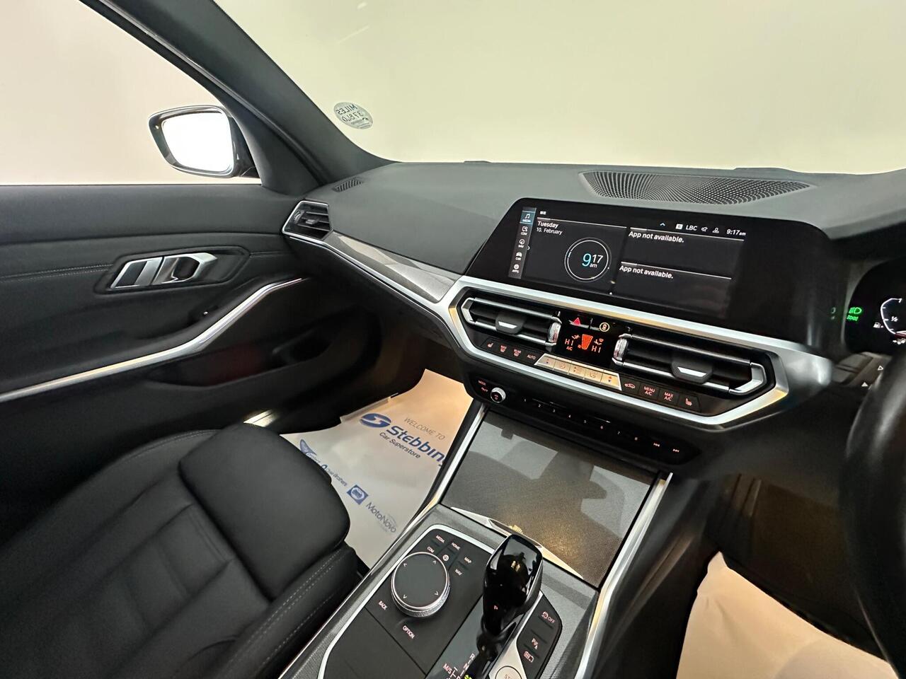 BMW 3 Series BK22GHD