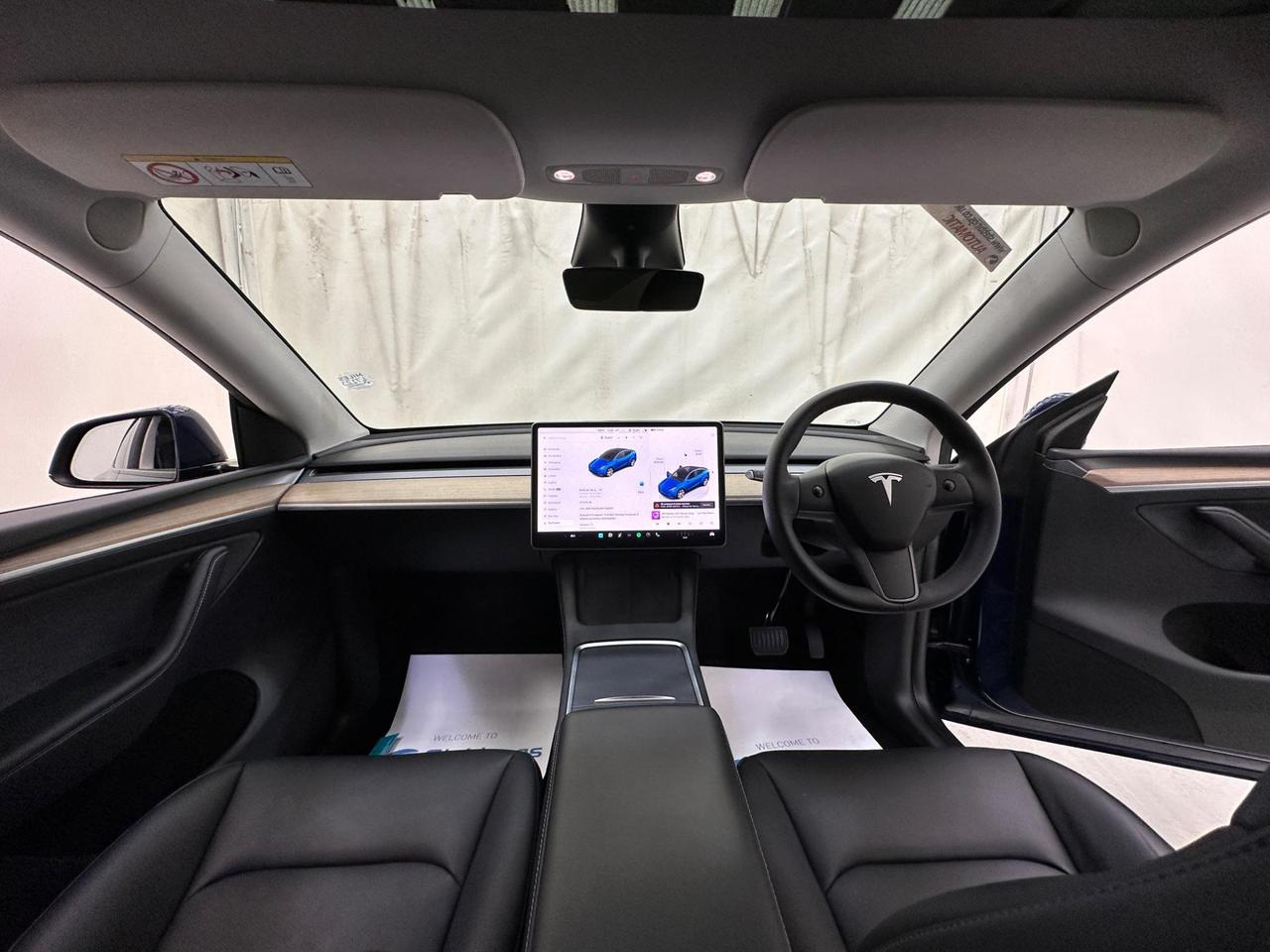 Tesla Model Y GJ23KMV