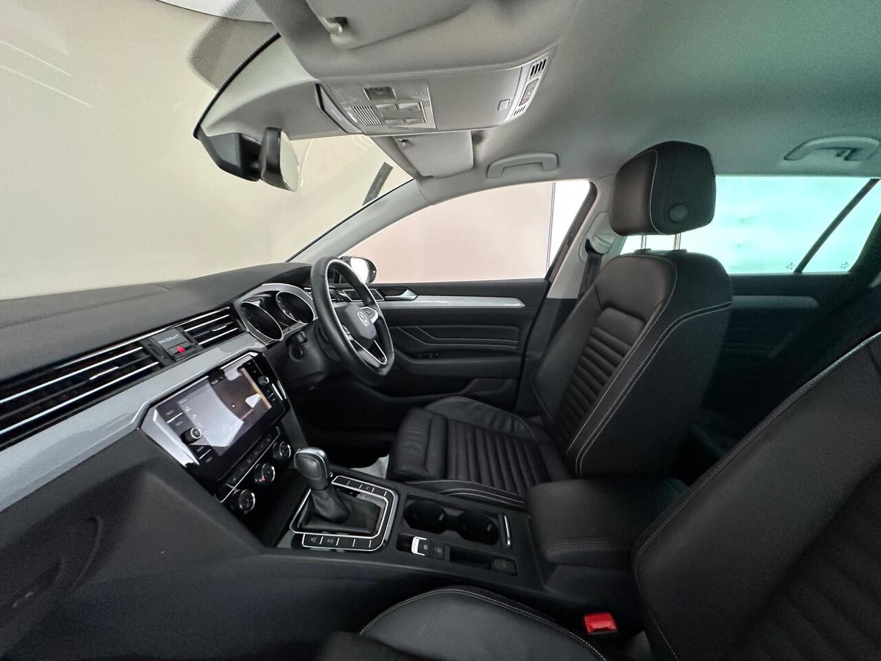 Volkswagen Passat DA72ZDH