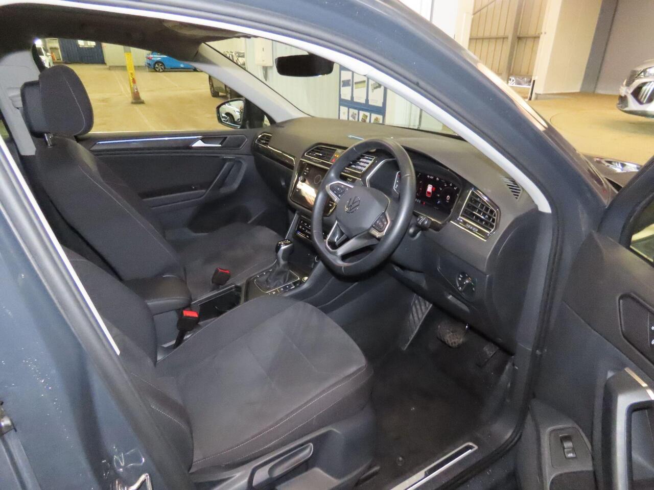 Volkswagen Tiguan KS23ORJ