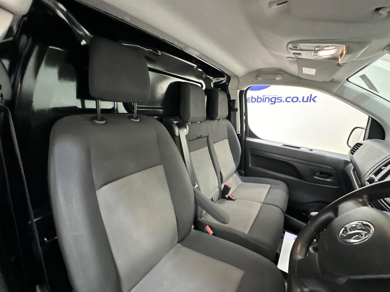 Vauxhall Vivaro KS23DHY
