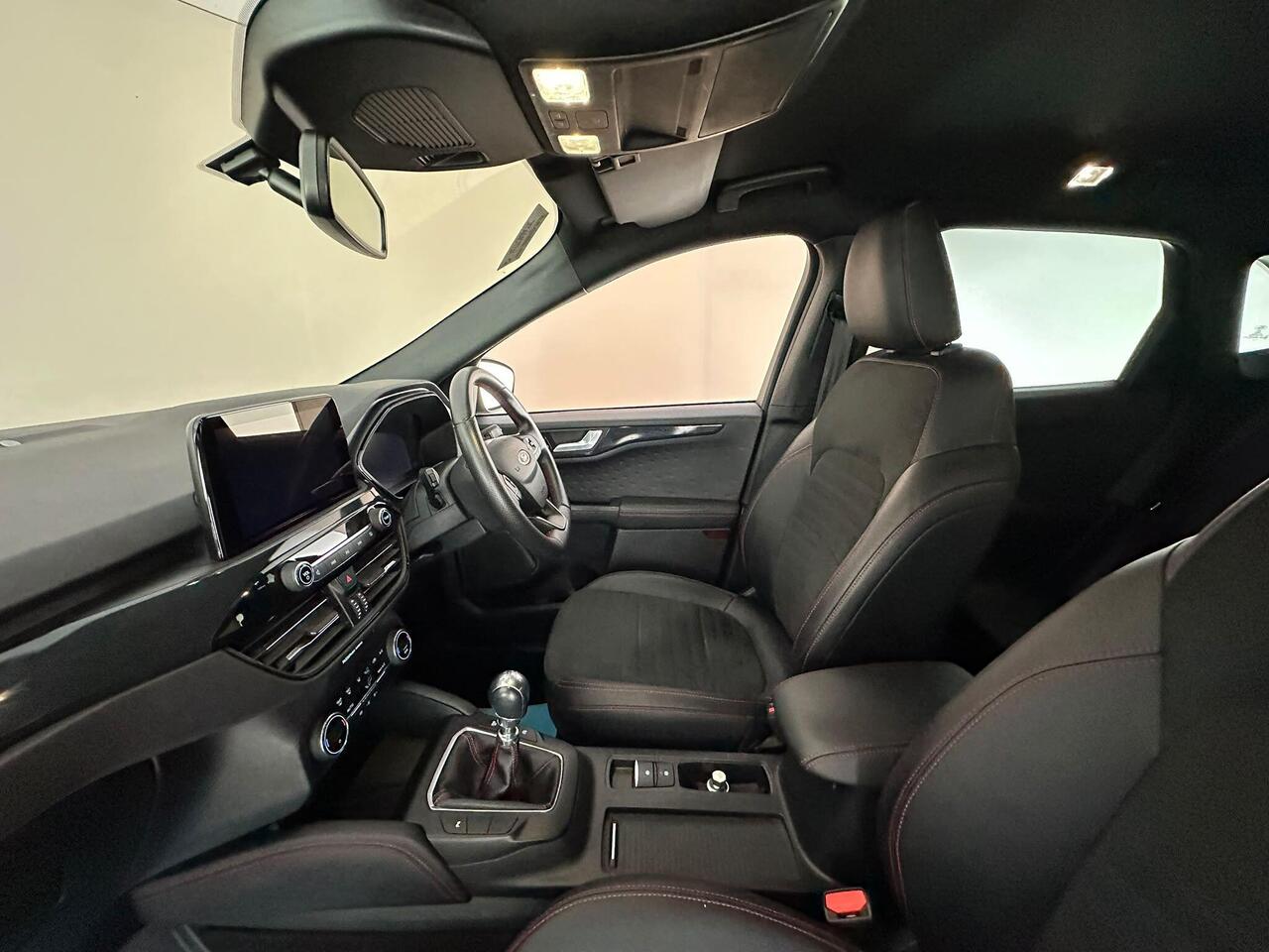 Ford Kuga YO21EHU