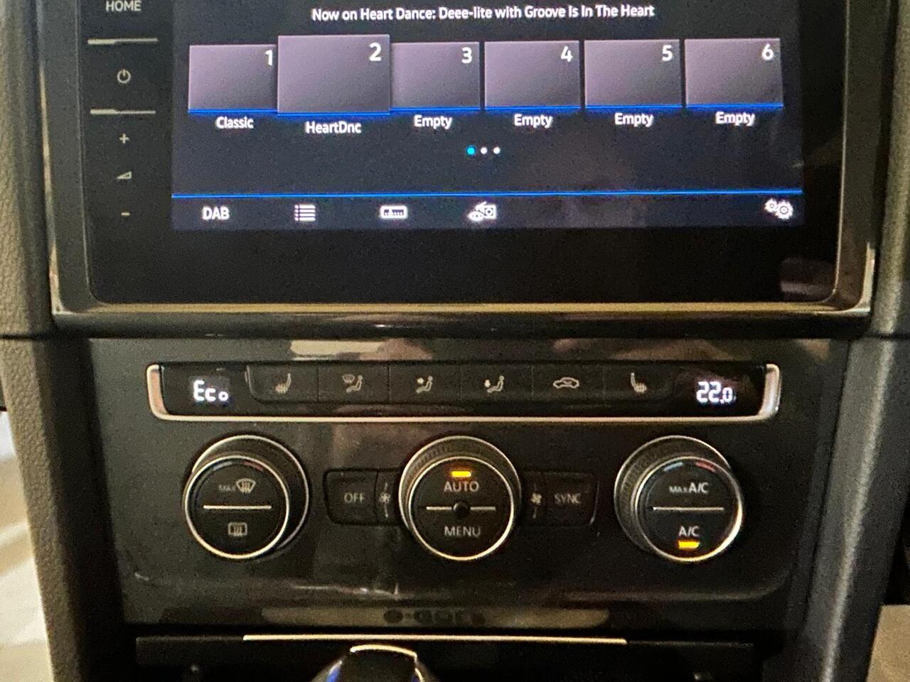 Volkswagen e-Golf AD18GUC