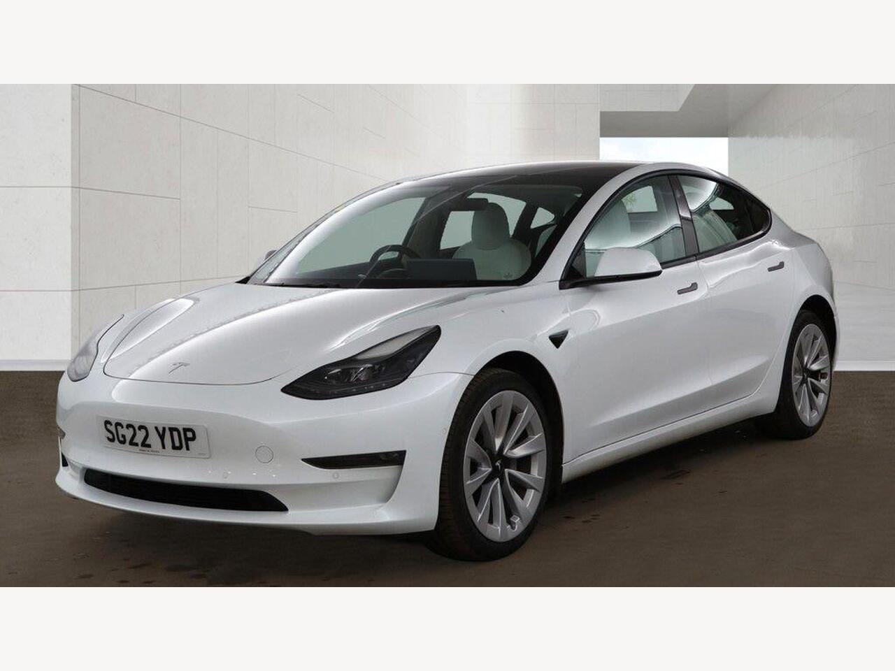 Tesla Model 3 SG22YDP